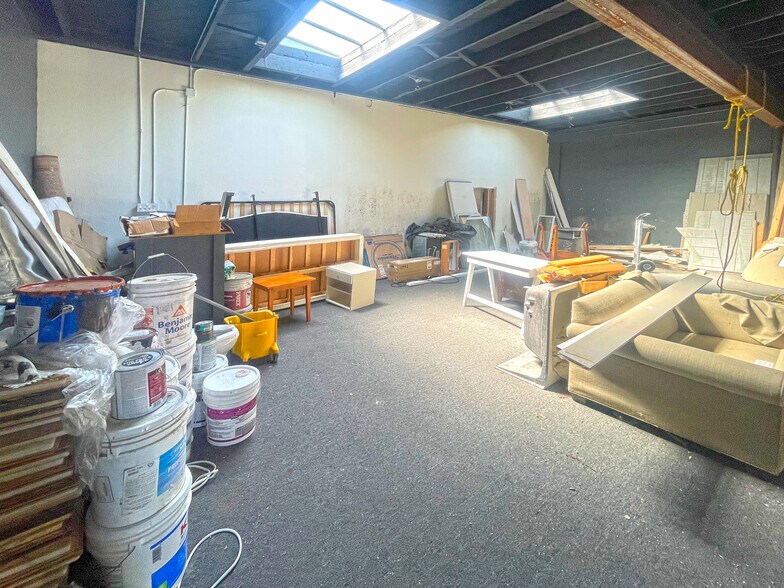 11155 San Pablo Ave, El Cerrito, CA à louer - Photo intérieure – Image 2 sur 7