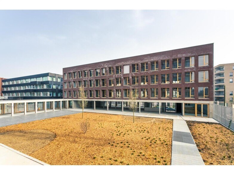 85 Allée Marie-Léonie Vanhoutte, Lille à louer - Photo de l’immeuble – Image 2 sur 14