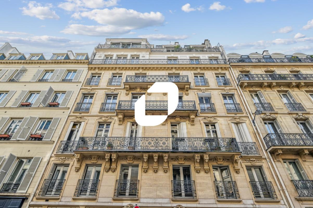 7 Rue D'Artois, Paris à louer Photo de l’immeuble– Image 1 sur 16