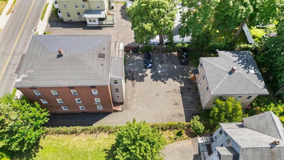 240-242 Washington St, New Britain, CT à vendre - Photo de l’immeuble – Image 3 sur 31