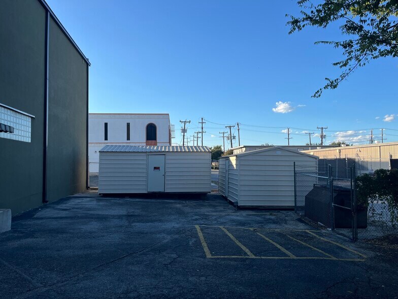 1739 Citadell Plz, San Antonio, TX à vendre - Photo de l’immeuble – Image 3 sur 21