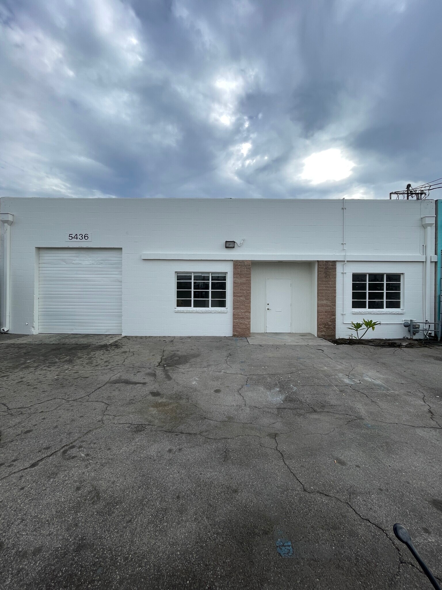 5436 Cleon Ave, North Hollywood, CA à vendre Photo principale– Image 1 sur 25
