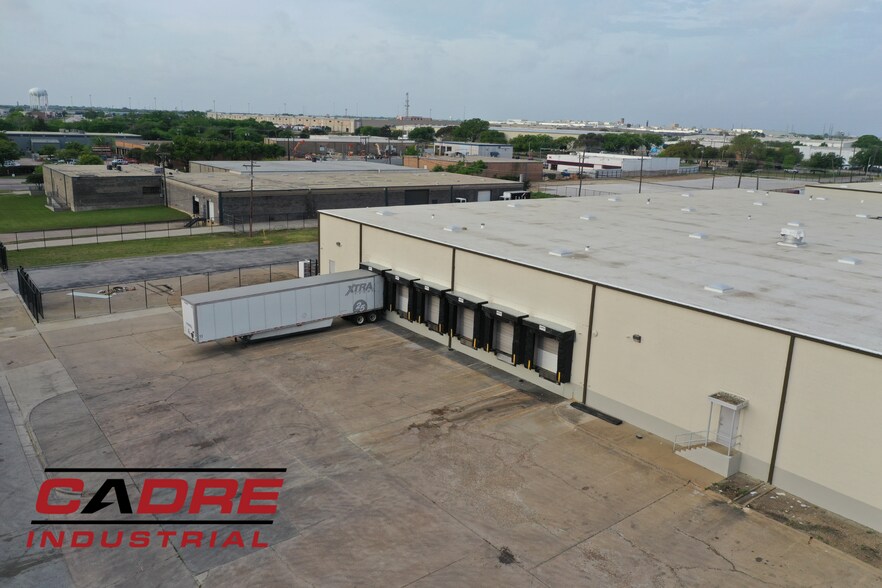 600 109th St, Arlington, TX à louer - Photo de l’immeuble – Image 3 sur 4