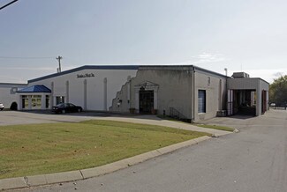 Plus de détails pour 7121 Cockrill Bend Blvd, Nashville, TN - Bureau, Industriel/Logistique à louer