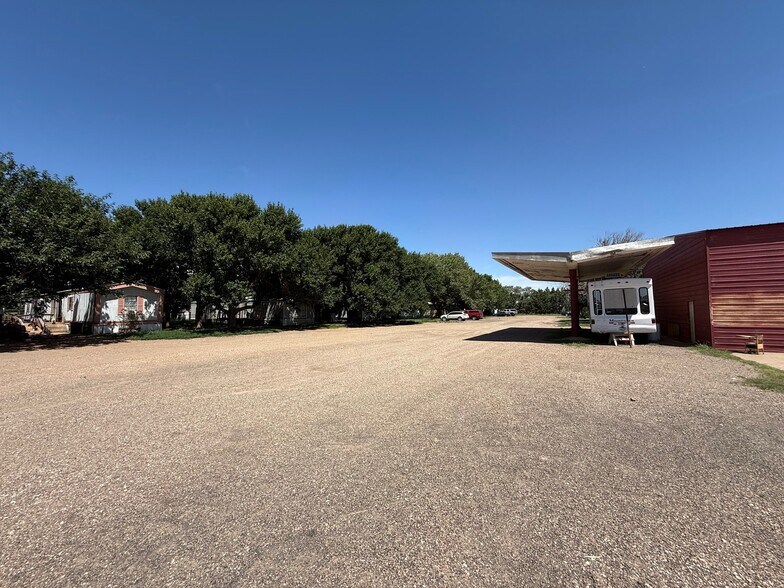 1530 Interstate Highway 27, Hale Center, TX à vendre - Photo de l’immeuble – Image 2 sur 15