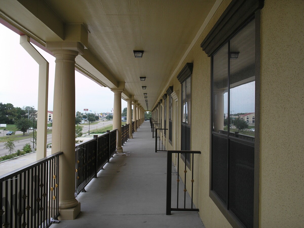 View Photo