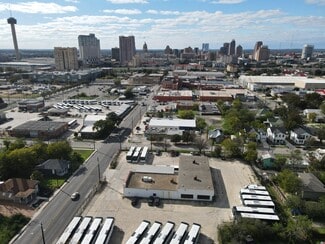 Plus de détails pour 1505 E Houston St, San Antonio, TX - Industriel/Logistique à louer