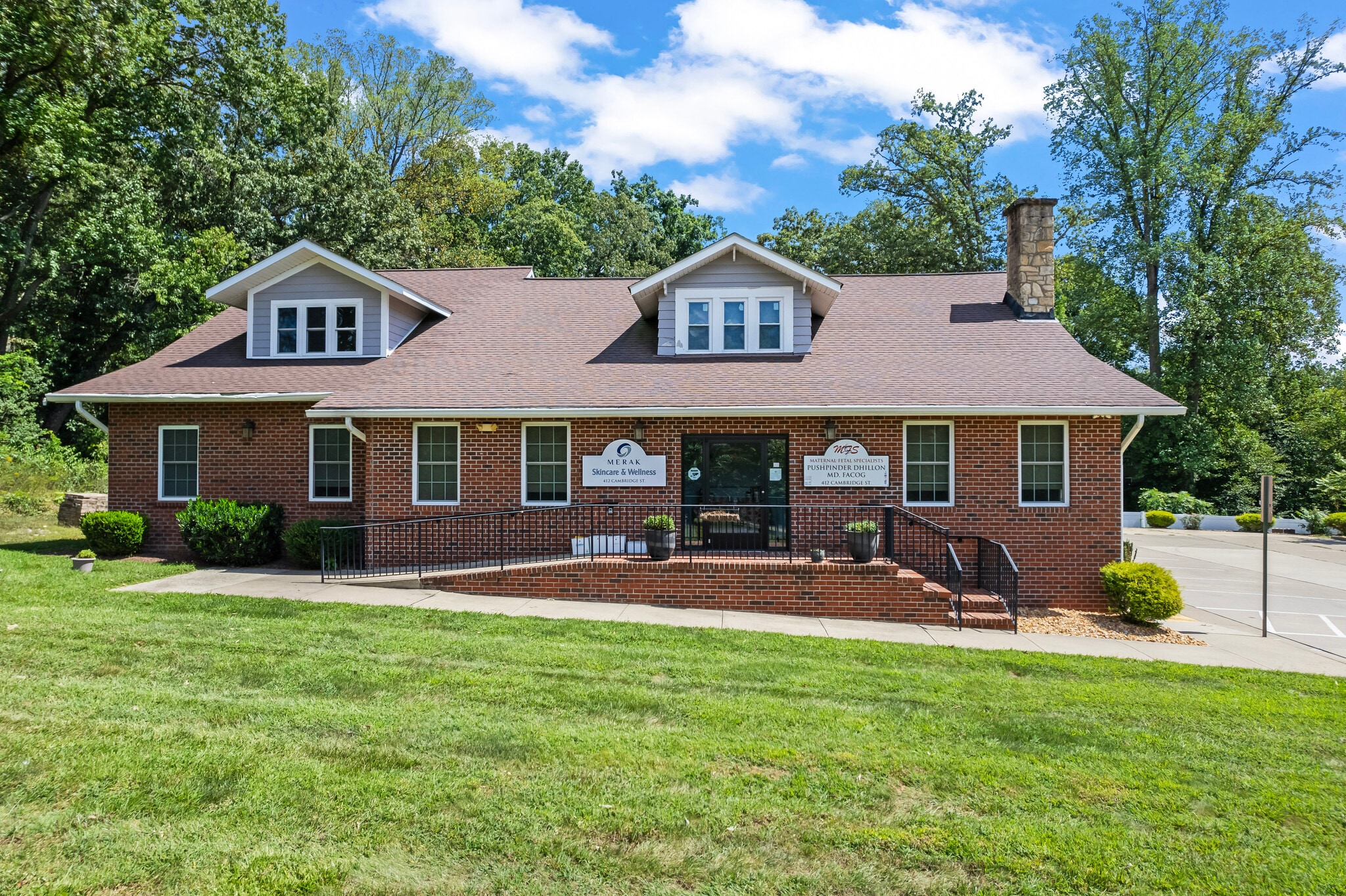 412 Cambridge St, Fredericksburg, VA à louer Photo intérieure– Image 1 sur 14