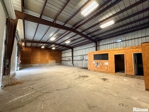 1704 S Combee Rd, Lakeland, FL à louer Photo intérieure– Image 2 sur 4