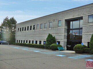 Plus de détails pour 36 E Industrial Rd, Branford, CT - Bureau à louer
