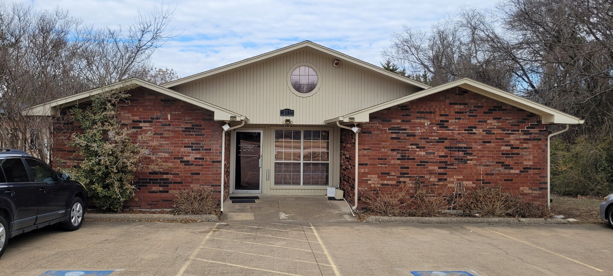 315 E Pleasant Run Rd, DeSoto, TX à vendre Photo principale– Image 1 sur 18