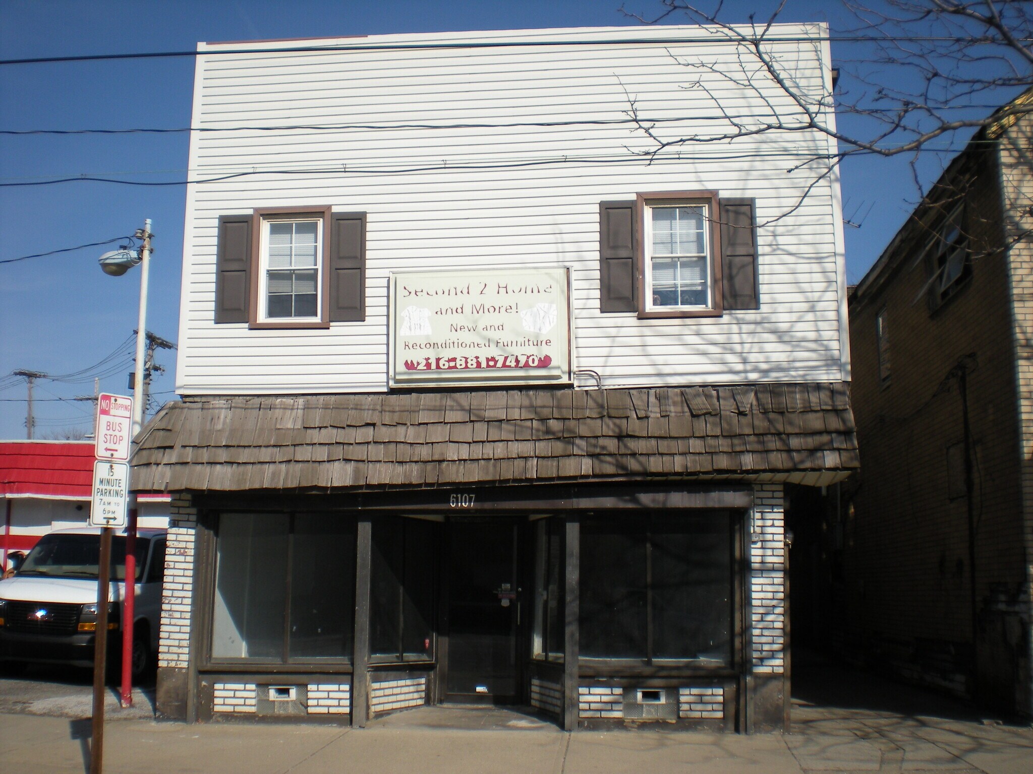 6107 St Clair Ave, Cleveland, OH à louer Photo de l’immeuble– Image 1 sur 8