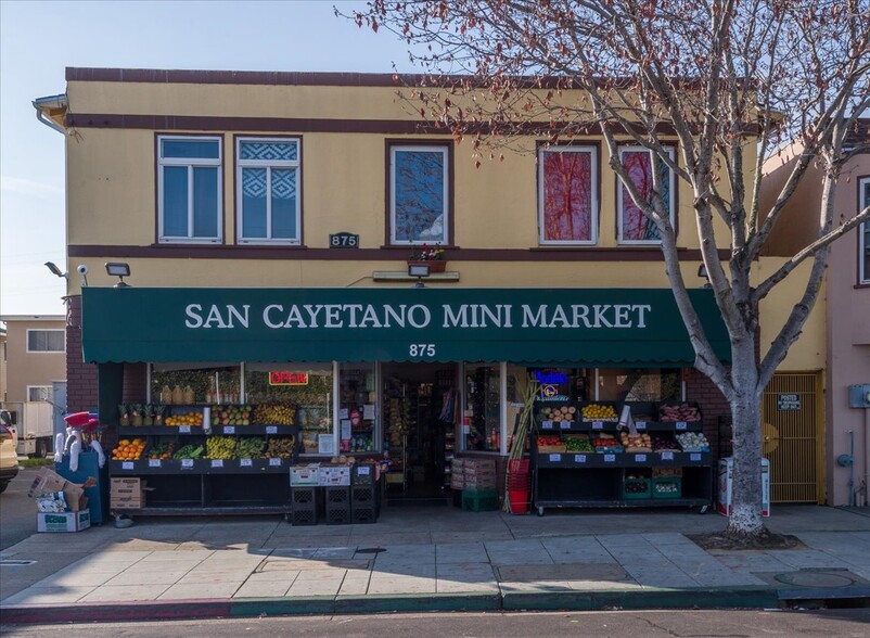 875 Huntington Ave, San Bruno, CA à vendre - Photo de l’immeuble – Image 1 sur 15