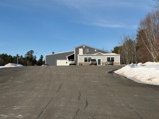 Plus de détails pour 946 US Route 2, Wilton, ME - Industriel/Logistique à vendre