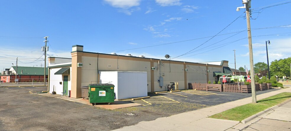 3807 Fort St, Wyandotte, MI à vendre - Photo de l’immeuble – Image 3 sur 5