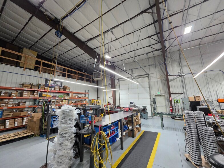 1518 N Pine Canyon Rd, Tooele, UT à vendre - Photo de l’immeuble – Image 2 sur 12