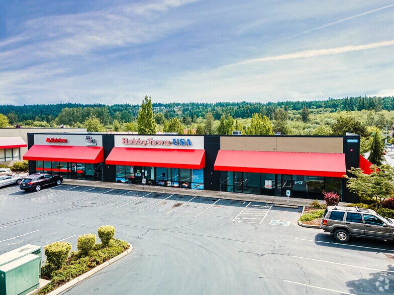 Myhre Place Retail Center portefeuille de 3 biens à vendre sur LoopNet.fr - Photo de l’immeuble – Image 3 sur 4