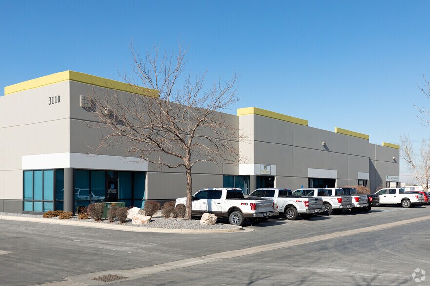 3060 W California Ave, Salt Lake City, UT à louer - Photo principale – Image 2 sur 5