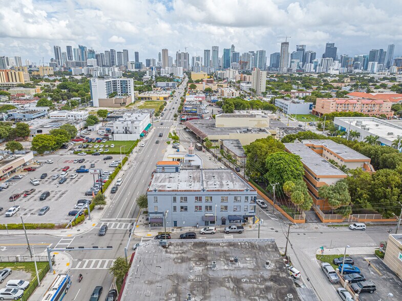 1274 W Flagler St, Miami, FL à vendre - Photo de l’immeuble – Image 3 sur 20