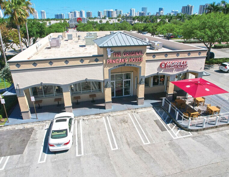 21035-21215 Biscayne Blvd, Miami, FL à vendre - Photo de l’immeuble – Image 3 sur 4