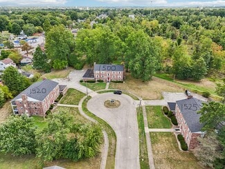 Plus de détails pour 1500-1525 Stewart Cir NW, Warren, OH - Logement à vendre