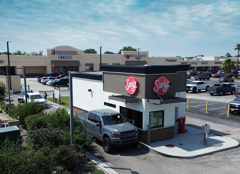 2413 Bay Area Blvd, Houston, TX à vendre - Photo de l’immeuble – Image 3 sur 9