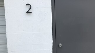 Plus de détails pour 1211 Okeechobee Rd, West Palm Beach, FL - Local d'activités à louer