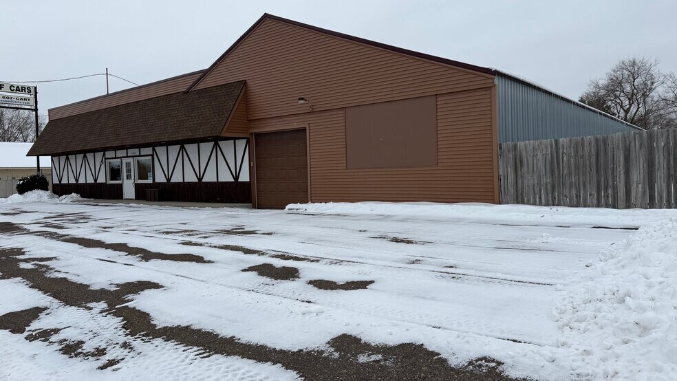 10600 South Ave, Chisago City, MN à louer - Photo de l’immeuble – Image 3 sur 3