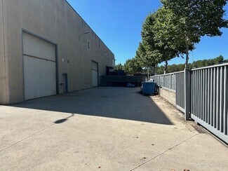 Plus de détails pour Industriel/Logistique à louer