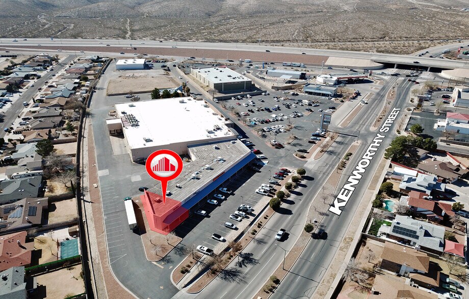 10765 Kenworthy St, El Paso, TX à louer - Photo de l’immeuble – Image 2 sur 7