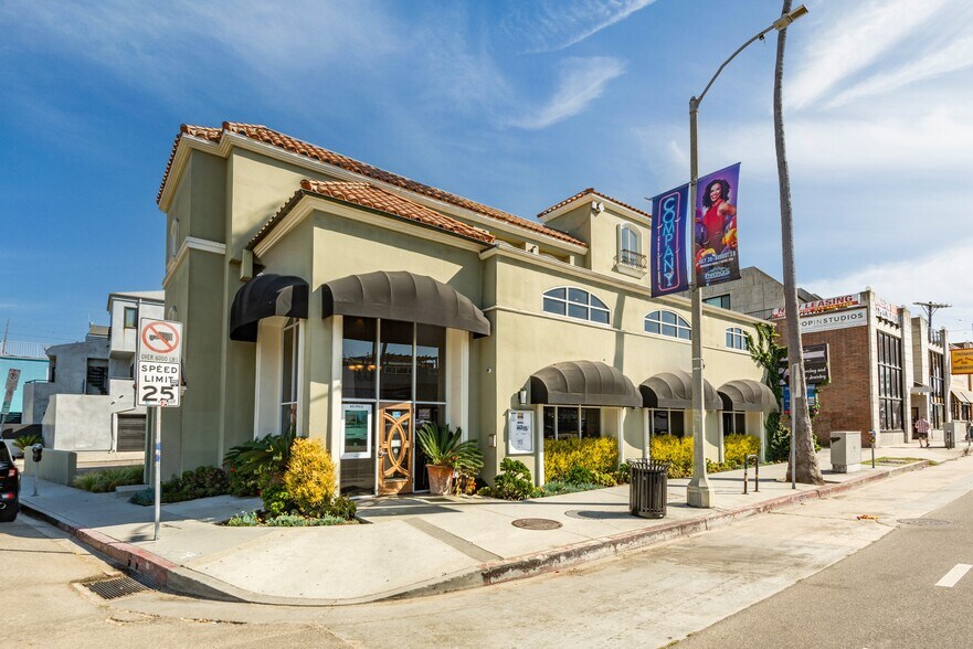 124 Washington Blvd, Marina del Rey, CA à vendre - Photo de l’immeuble – Image 2 sur 12