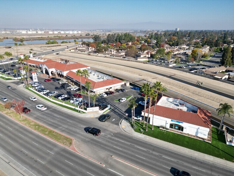 600 Coffee Rd, Bakersfield, CA à louer - Aérien – Image 3 sur 6