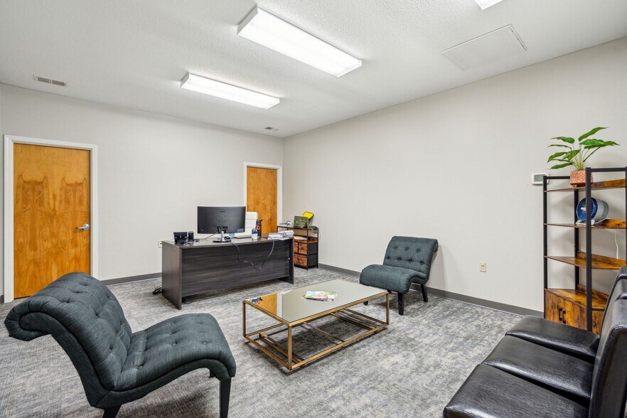 5880 Rivers Ave, North Charleston, SC à vendre - Photo de l’immeuble – Image 3 sur 45