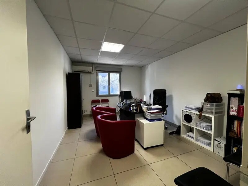 Bureau dans Grasse à louer Photo intérieure– Image 1 sur 6