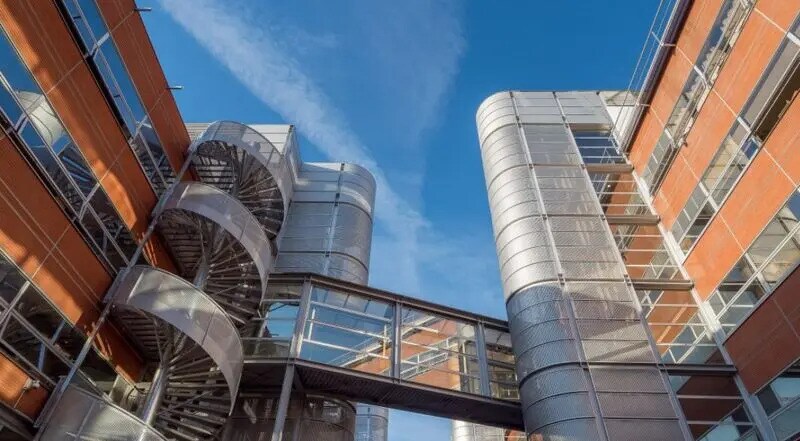 134-140 Rue D'Aubervilliers, Paris à louer Photo de l’immeuble– Image 1 sur 5