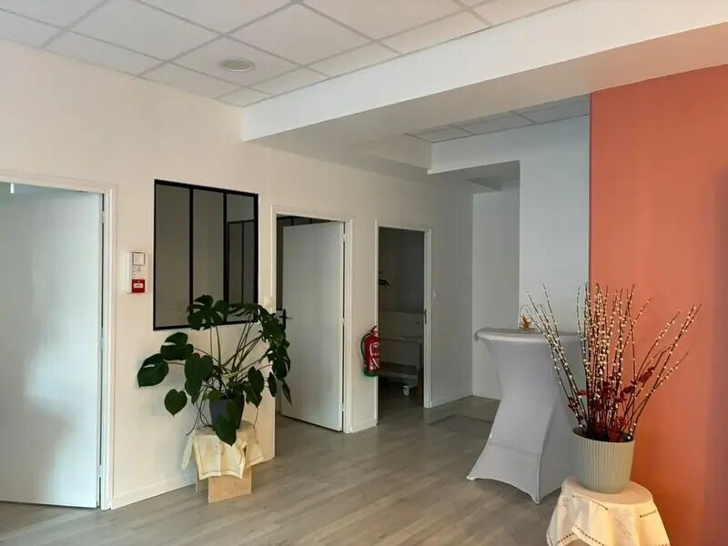 Local commercial dans Lille à vendre Photo intérieure– Image 1 sur 7