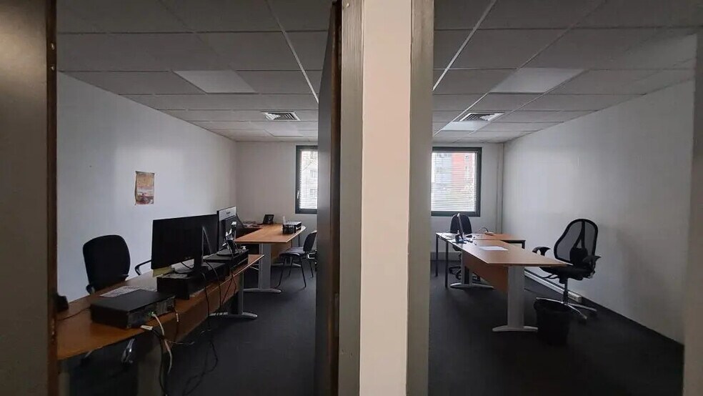 Bureau dans Lyon à louer - Photo de l’immeuble – Image 3 sur 5