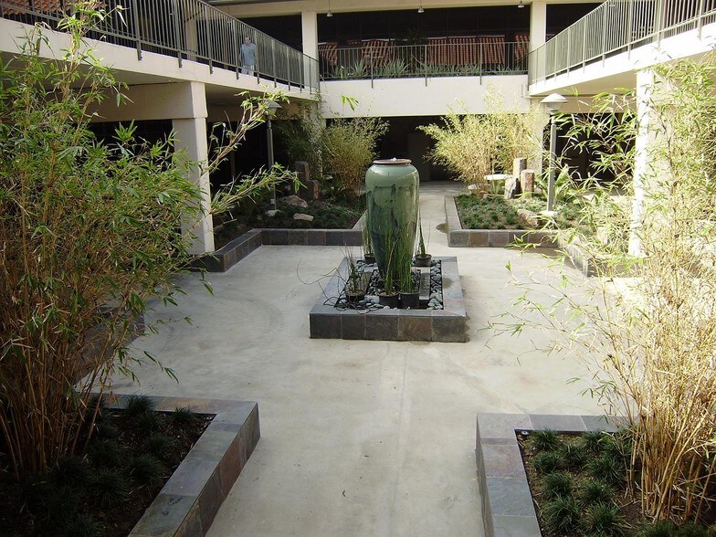 801 E Chapman Ave, Fullerton, CA à louer - Autre – Image 3 sur 9