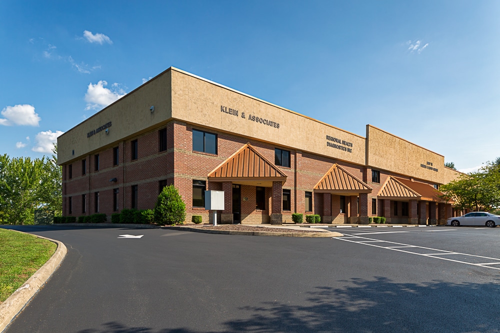 110 Corporate Dr, Johnson City, TN à louer Photo intérieure– Image 1 sur 13