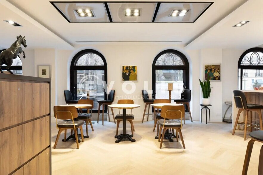 Bureau dans Paris à louer - Photo de l’immeuble – Image 3 sur 7