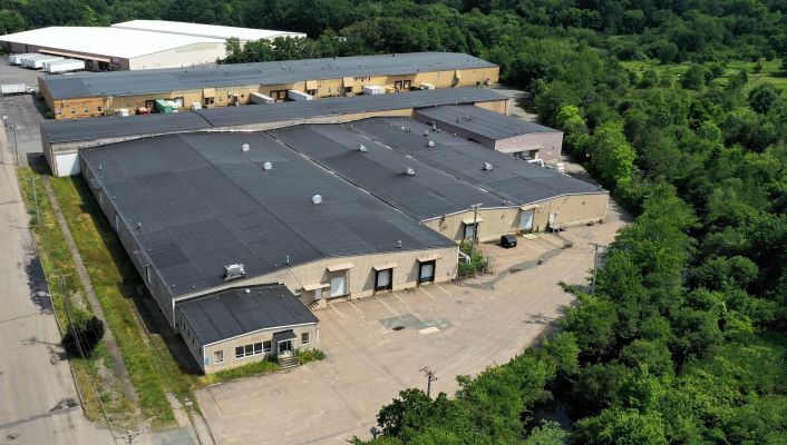 1 Mear Rd, Holbrook, MA à louer Photo principale– Image 1 sur 3