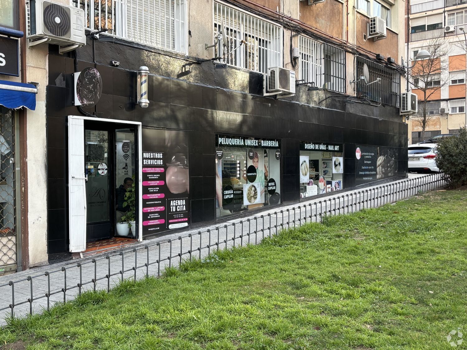Immeuble residentiel dans Madrid, Madrid à vendre Photo intérieure– Image 1 sur 2