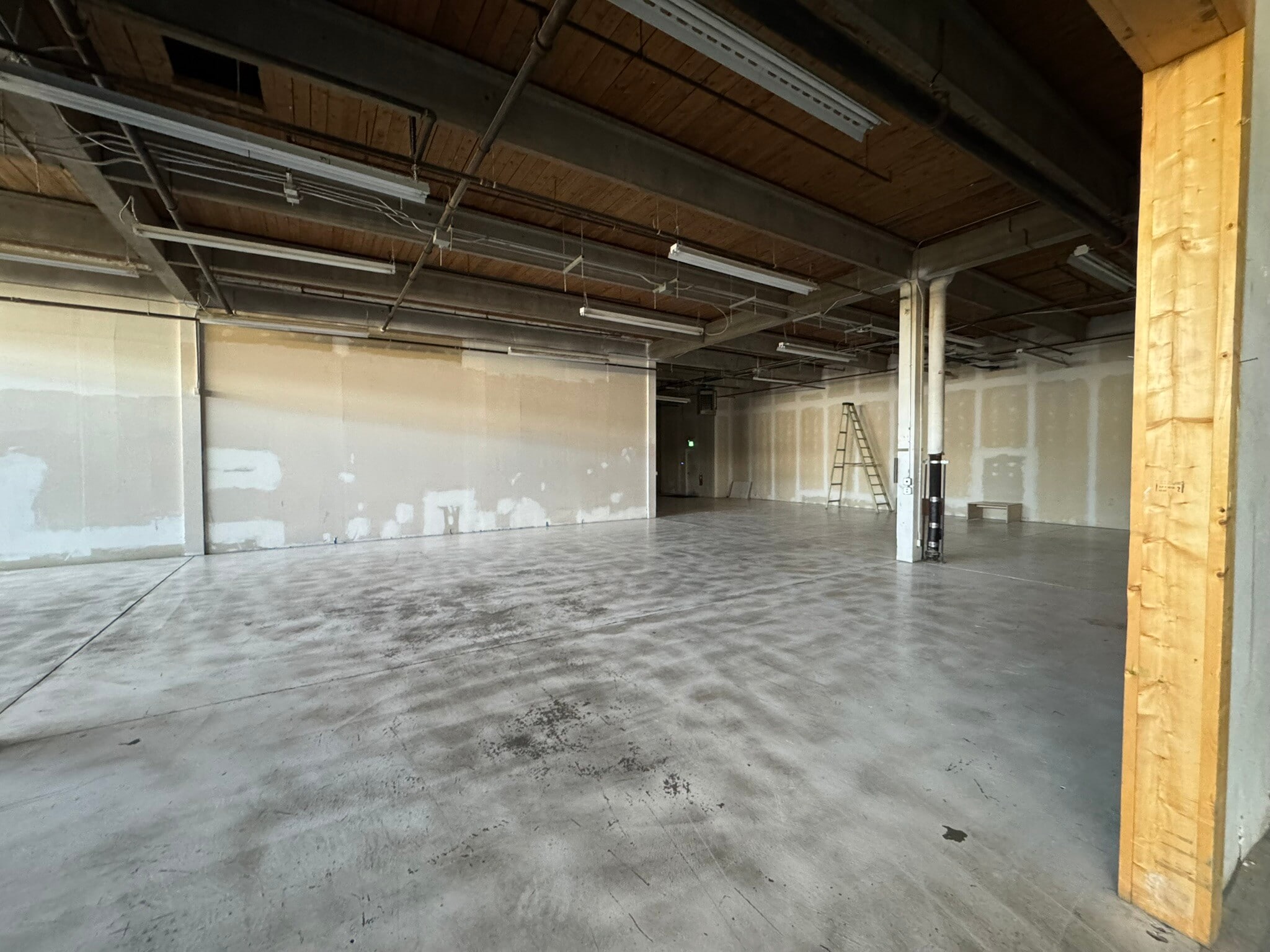 3603-3639 8 St SE, Calgary, AB à louer Photo intérieure– Image 1 sur 6