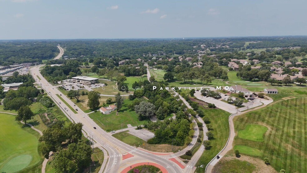 10316 Highway 45, Parkville, MO à vendre - Vidéo sur l’annonce professionnelle – Image 2 sur 5