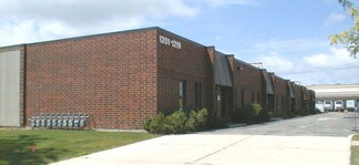 Plus de détails pour 1201-1219 Paramount Pky, Batavia, IL - Industriel/Logistique à louer