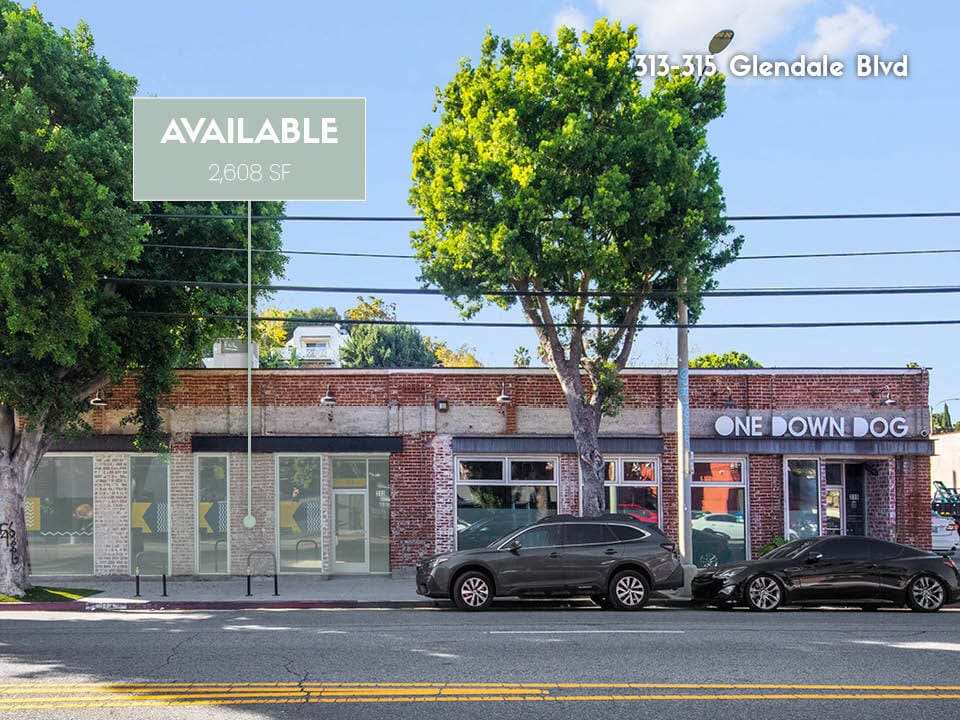 301-343 N Glendale Blvd, Los Angeles, CA à louer Photo de l’immeuble– Image 1 sur 3