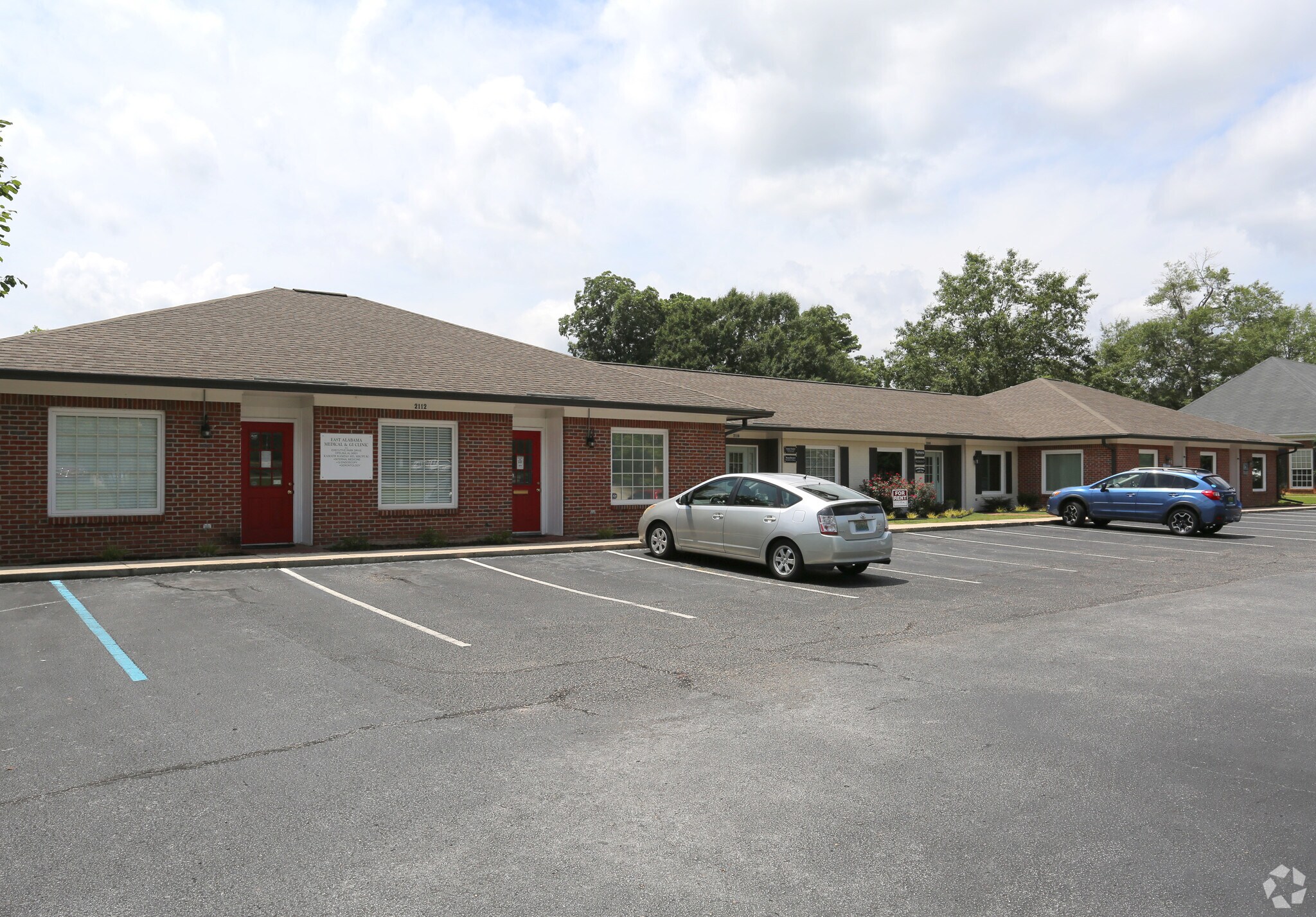 2104-2112 Executive Park Dr, Opelika, AL à louer Photo principale– Image 1 sur 16