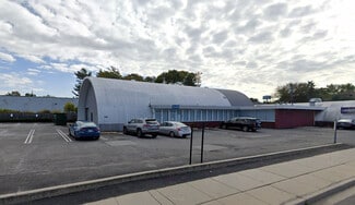 Plus de détails pour 165 Woodfield Rd, West Hempstead, NY - Industriel/Logistique à louer
