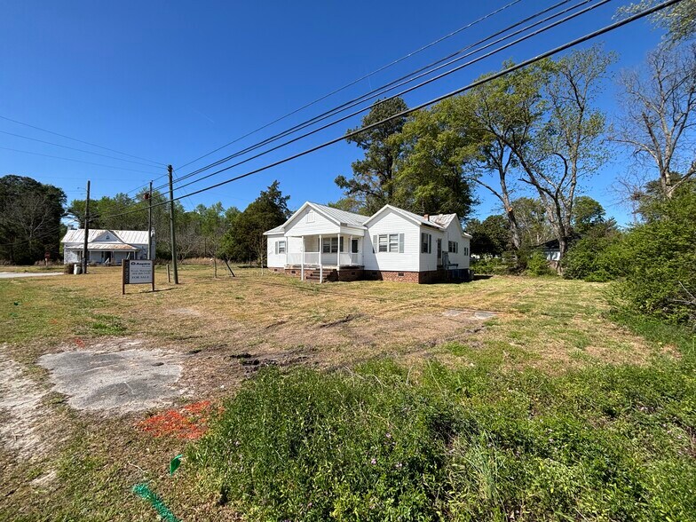 230 Kinston hwy, Richlands, NC à vendre - Photo de l’immeuble – Image 3 sur 8