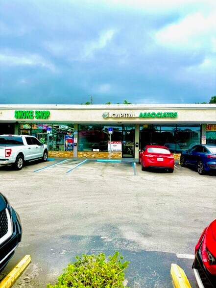 300 E Oakland Park Blvd, Fort Lauderdale, FL à louer - Photo de l’immeuble – Image 2 sur 8